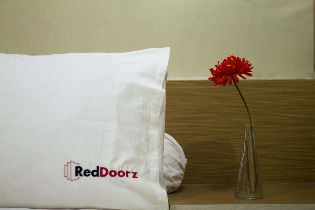 מלון ג'קרטה Reddoorz @ Klender מראה חיצוני תמונה